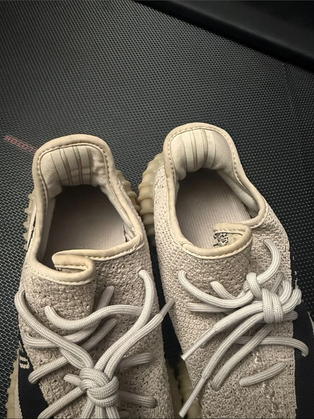 🩶 Yeezy 350 | Slate | Men 7 | Women 8.5